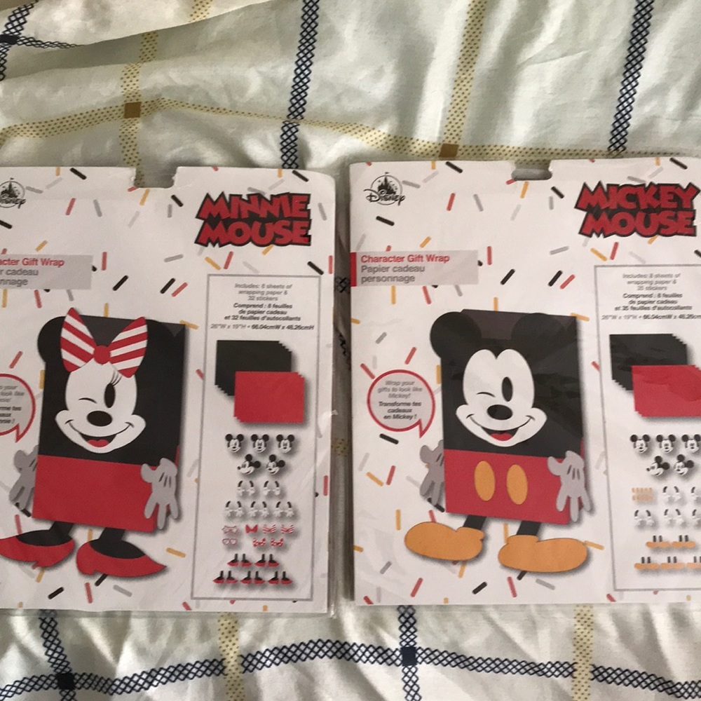 New Minnie Mouse And Mickey Mouse gift wrap